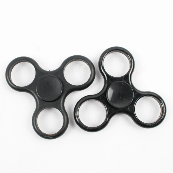 Lot of 6 Fidget Spinner Toys in Various Colors