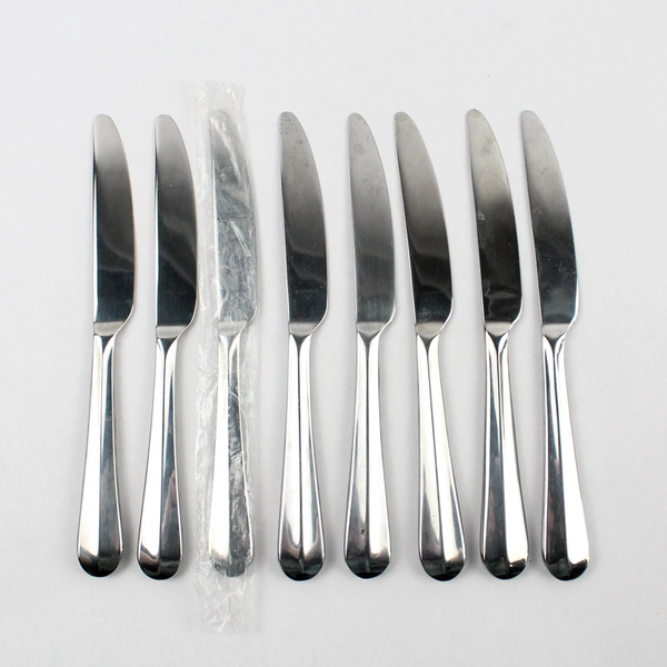 Lot of 8 Dansk Dinner Butter Knives Alsace Stainless Steel Glossy Silver