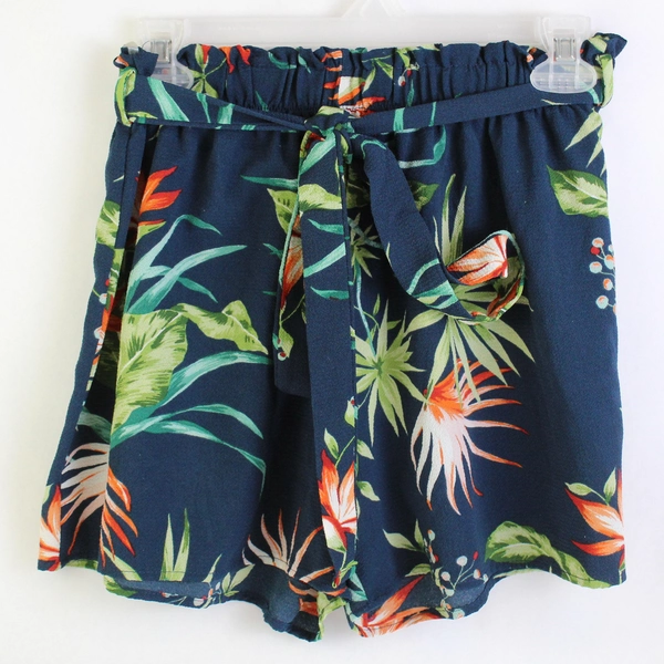 Fashion Nova Navy Blue Tropical Floral Pattern Shorts with Belt Women's Large