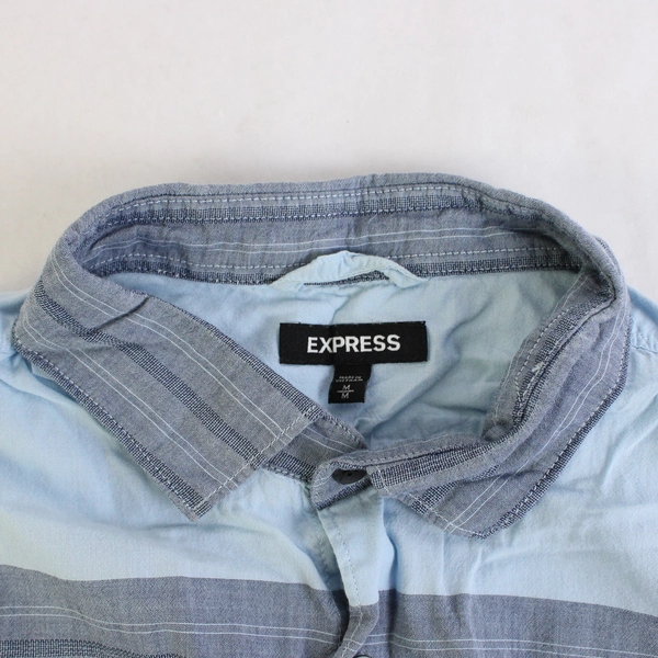 Express Short Sleeve Button Up Men's Size M Two Tone Blue