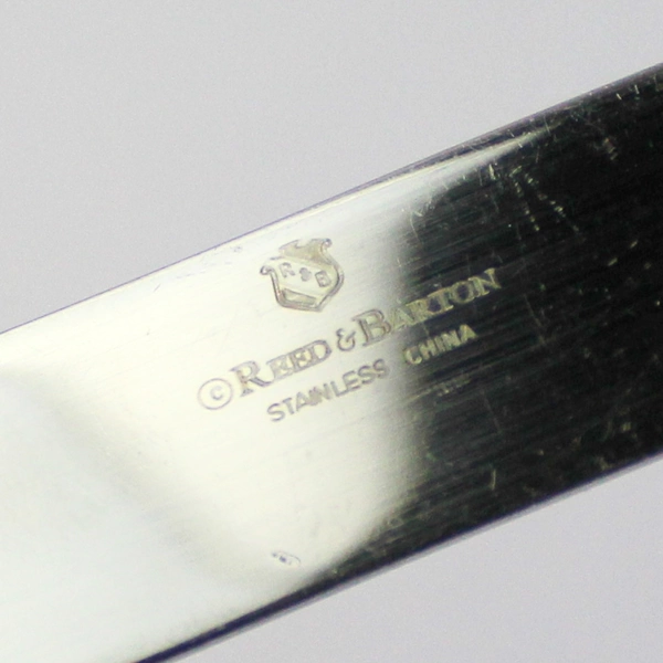 Lot of 9 Reed & Barton New French Solid Knife Copley Dot Dash Stainless Steel