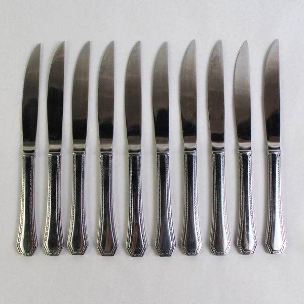 Lot of 10 Reed & Barton Solid Handle Steak Knife Copley Dot Dash Stainless Steel