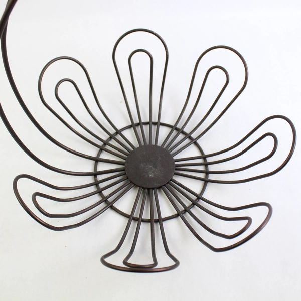 Metal Floral Shaped Fruit Vegetable Basket With Banana Hanger