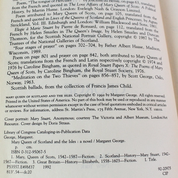 Mary Queen of Scotland and the Isles by Margaret George 1992 Paperback