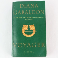 Diana Gabaldon Voyager Book 3 2002 Dell Paperback - Good Condition