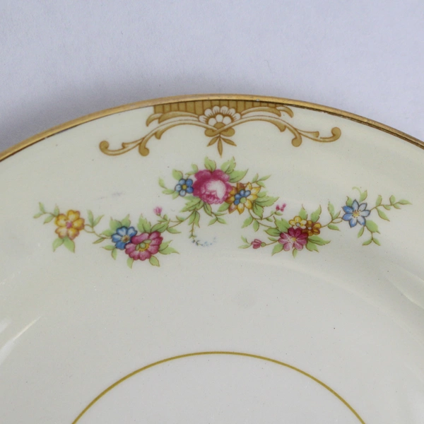 Set of 5 Vintage Homer Laughlin Eggshell Nautilus Aristocrat Bread Butter Plates