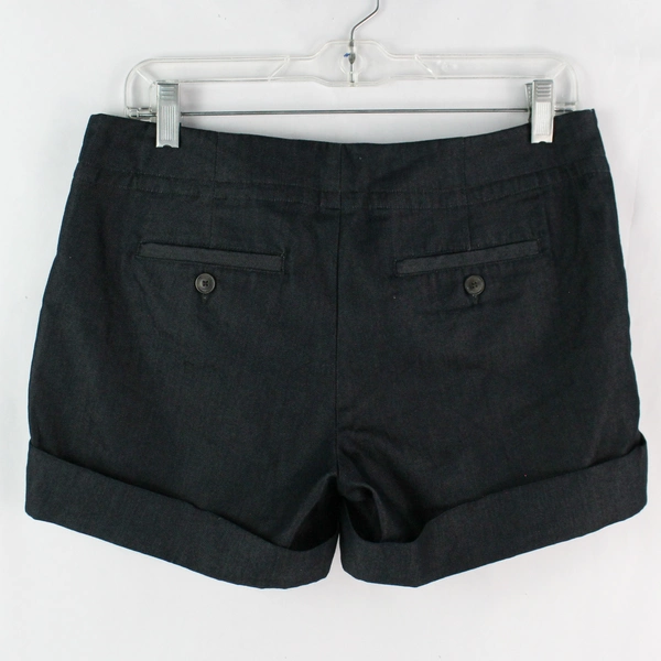 Mossimo Women's Size 8 Dark Gray Stretch Pleated Shorts - Pre-Owned