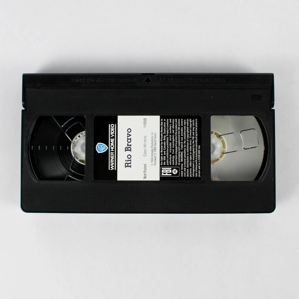 Lot of 3 John Wayne Western VHS Tapes Hondo True Grit and Rio Bravo