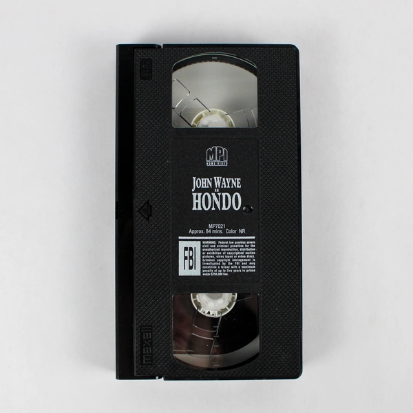 Lot of 3 John Wayne Western VHS Tapes Hondo True Grit and Rio Bravo