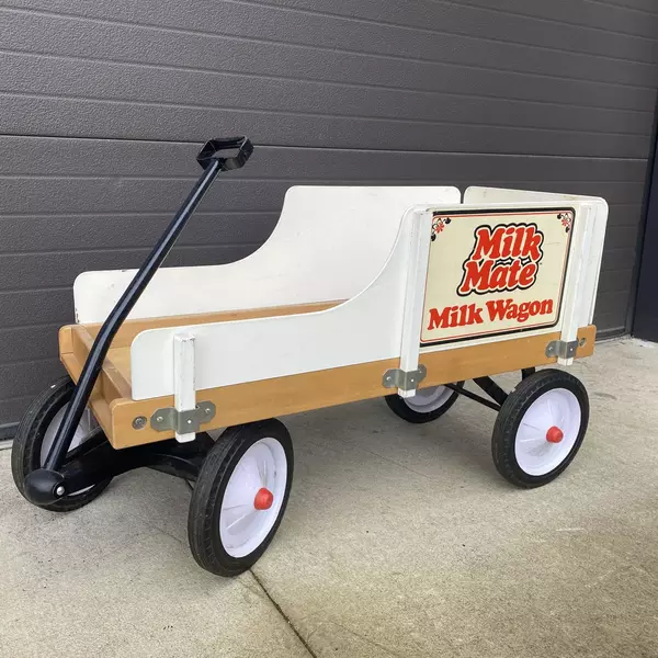 Vintage Milk Mate Milk Wagon Children's 1980s Memorabilia 