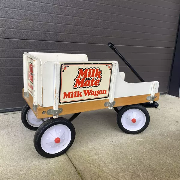 Vintage Milk Mate Milk Wagon Children's 1980s Memorabilia 