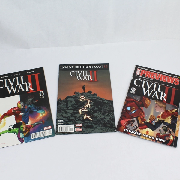 Lot of 3 Civil War II #0, #12 & Marvel Previews April 2016 Comics