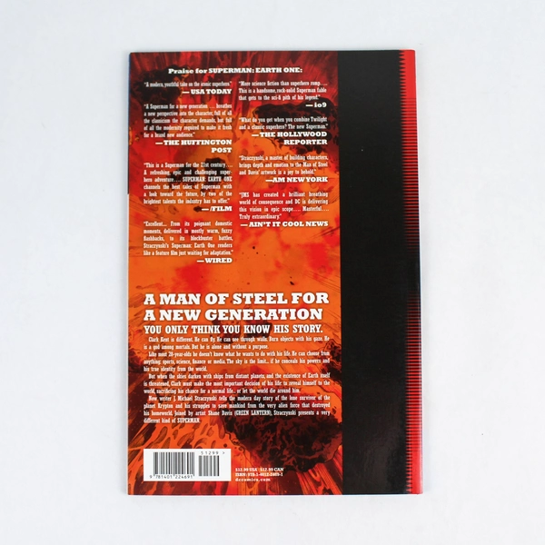 DC Comics Superman: Earth One Vol. 1 Softcover Comic Book - Good Condition