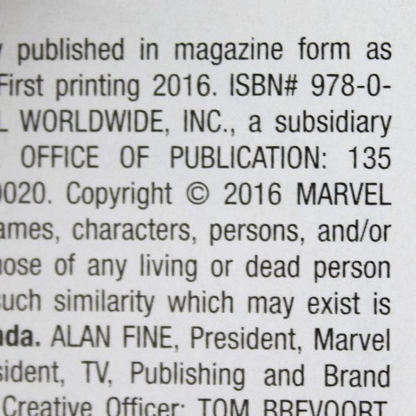 Marvel Battleworld: Thors 2016 Softcover Comic by Jason Aaron - Good Condition