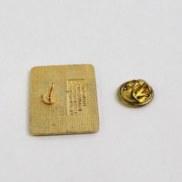 Vintage 1995 Kodak Gold Tone Pinback We Use Royal Paper