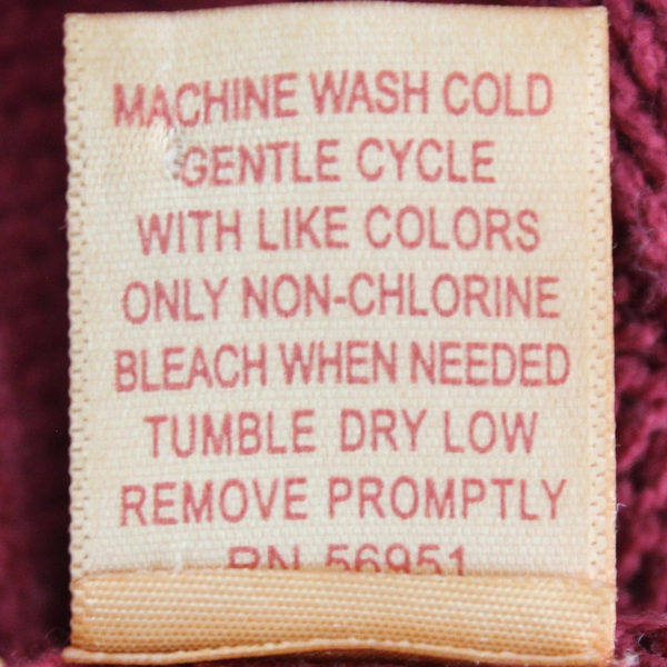 NorthCrest Red Knit Quarter-Zip Sweater Women's 1X - Pre-owned with Stain