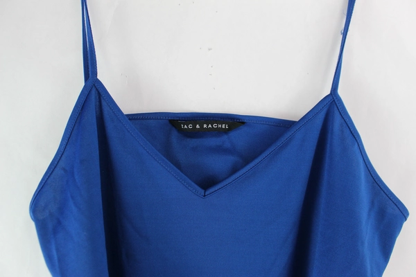 Zac & Rachel XL Blue V-Neck Camisole Top - Pre-Owned Casual Wear