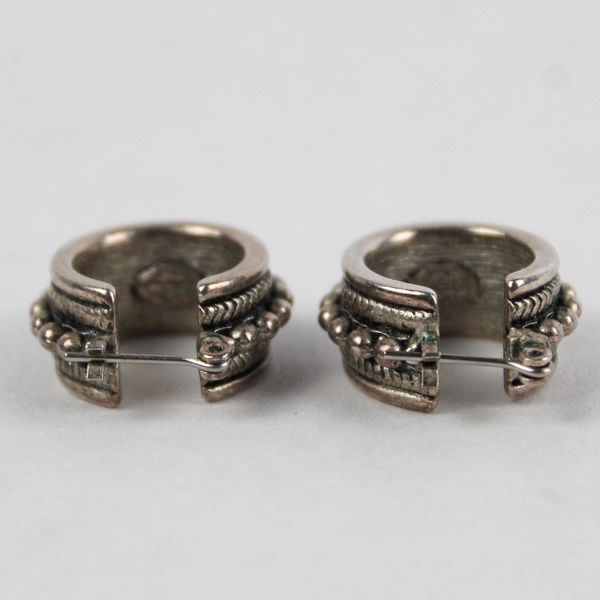 Retro Silver Twist Rope Round Hoop Huggie Earrings Women's Fashion