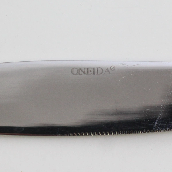 Set of 5 Oneida Lincoln Stainless Steel Dinner Knives
