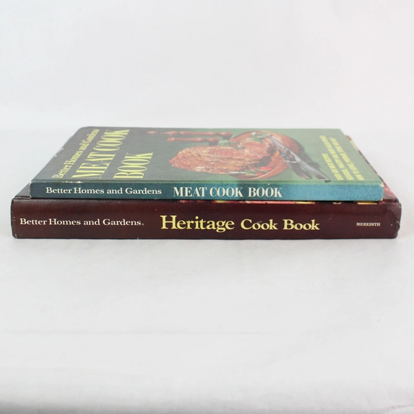 Lot of 2 Better Homes & Gardens Cookbooks: Meat & Heritage (1968, 1975)