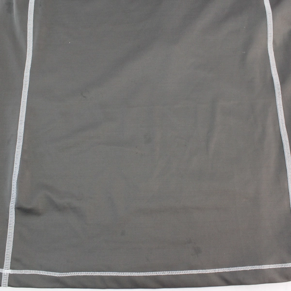 Dolphin Adventure Gray Activewear Top Women's Medium Pre-Owned Stains & Wear