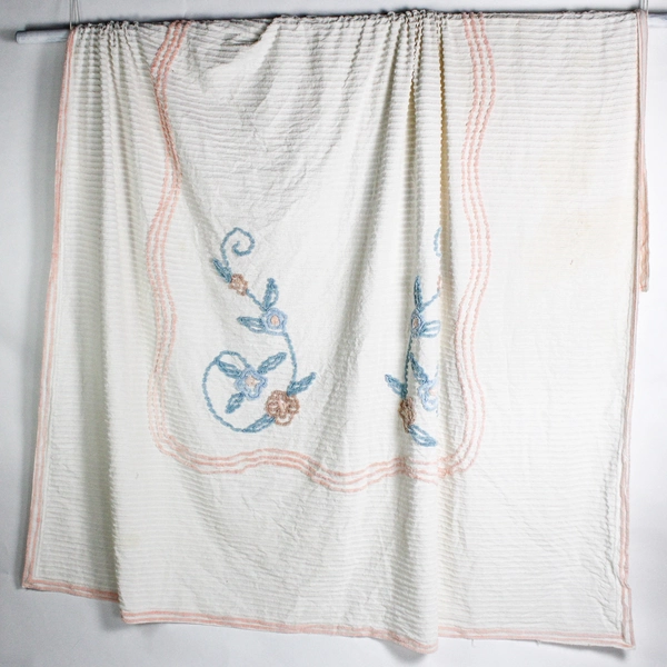 2 PC Lot of Embroidered Spring Bed Linens DIY Fabric Cutters For Crafting Flawed