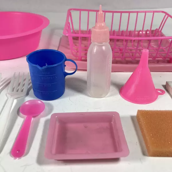 Lot of 16 Dollhouse Kitchen Items Dish Strainer Soap Sponge Apron And More