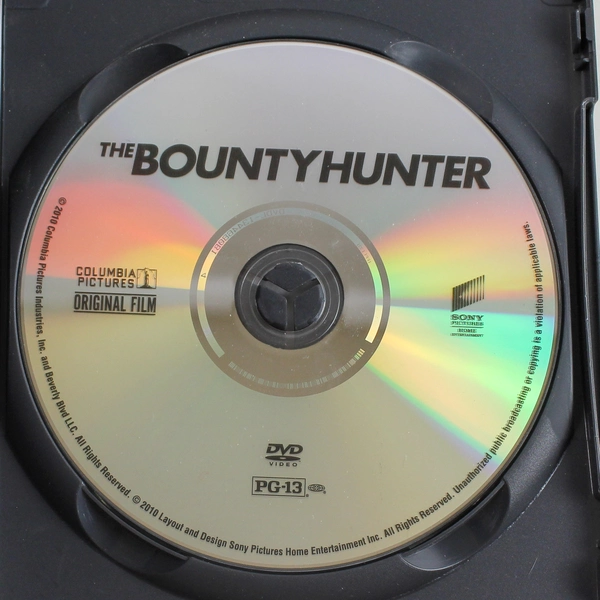 The Bounty Hunter DVD 2010 Jennifer Aniston Gerard Butler Pre-Owned Movie