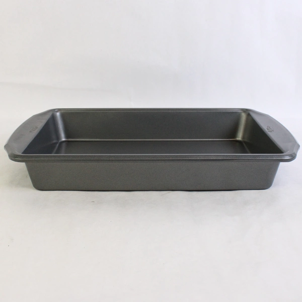 Wilton Metal Rectangular Sheet Cake Pan 13" x 9"