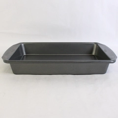 Wilton Metal Rectangular Sheet Cake Pan 13" x 9"