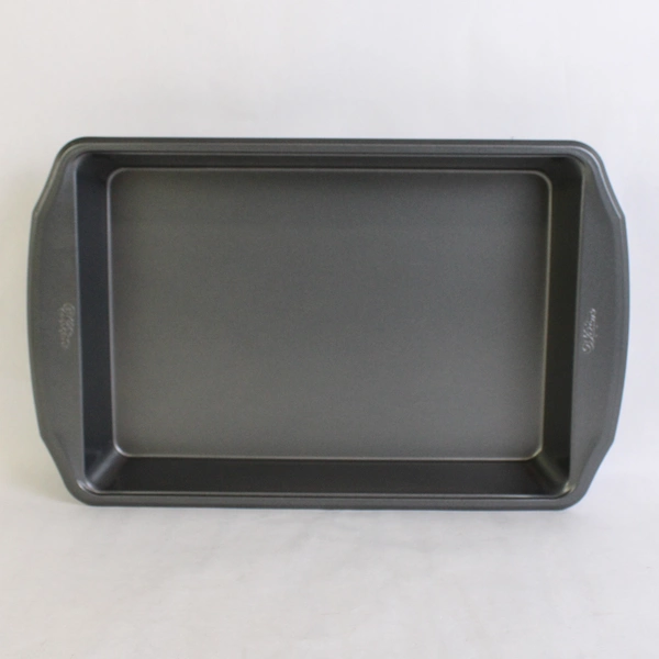 Wilton Metal Rectangular Sheet Cake Pan 13" x 9"