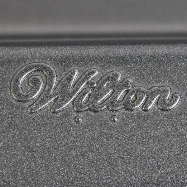 Wilton Metal Rectangular Sheet Cake Pan 13" x 9"