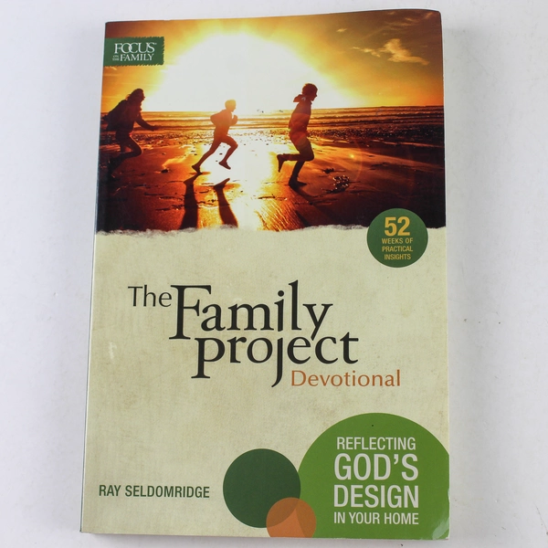 The Family Project Devotional by Ray Seldomridge 2014 Paperback, Good Condition