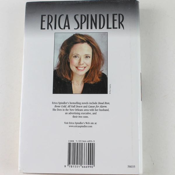 In Silence by Erica Spindler 2003 Hardcover Thriller - Good Condition