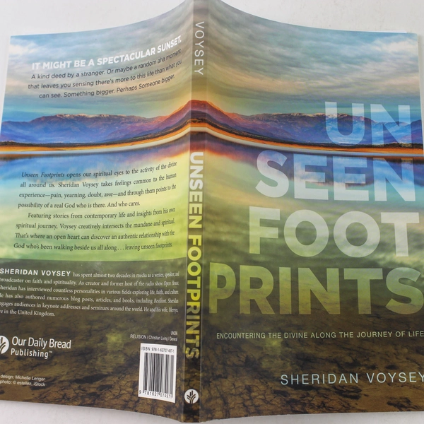 Unseen Footprints by Sheridan Voysey 2016 Paperback - Good Condition