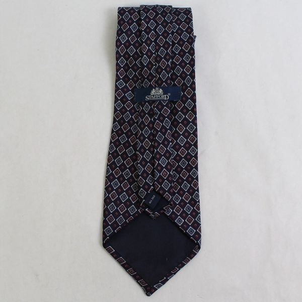 Stafford Navy Blue and Burgundy Diamond Pattern Men's Silk Necktie 61"