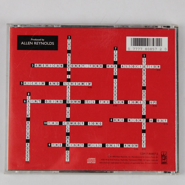 Music CD In Pieces by Garth Brooks 1993 Liberty Records