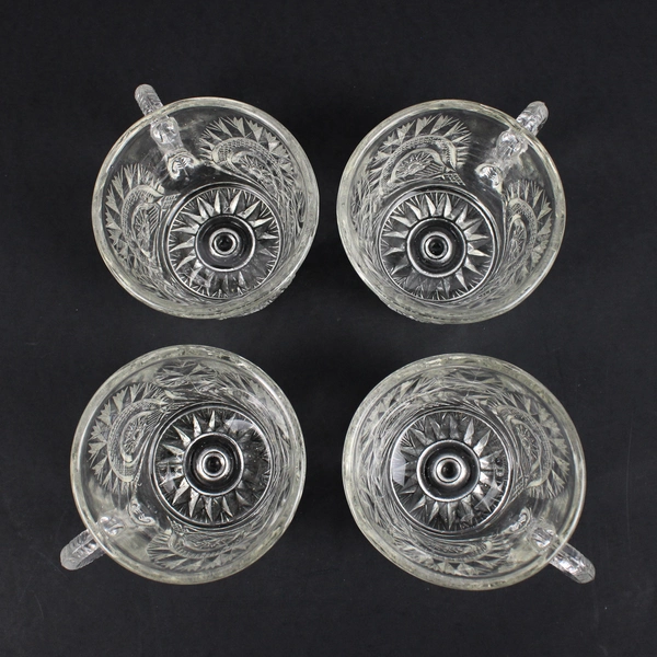 Set of 4 Vintage L.E. Smith Pinwheel and Stars Glass Punch Cups