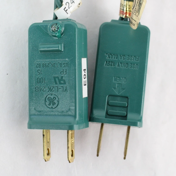 Set of 2 Multicolor LED Outdoor Christmas Lights 31ft Each Pre-Owned