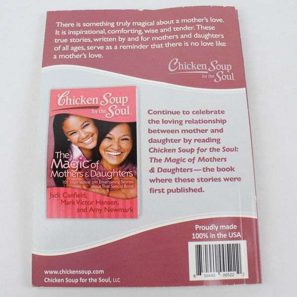 Chicken Soup for the Soul: A Mother's Love by Amy Newmark Paperback