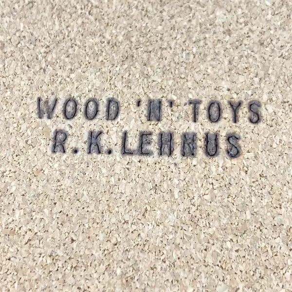 Wood N Toys Handmade Cork Back Tile Trivet Sea Shells 8.75 x 8.75 Inch