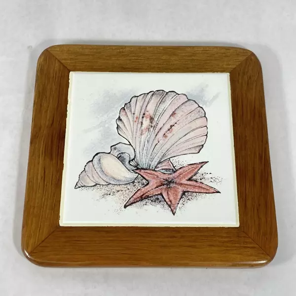 Wood N Toys Handmade Cork Back Tile Trivet Sea Shells Star Fish 8.75 x 8.75 Inch
