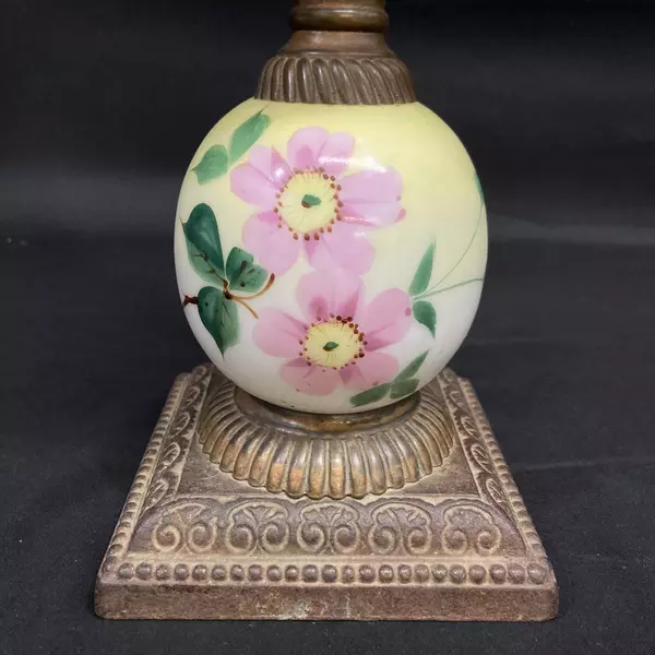 Vtg Eagle Patterned Glass And Hand Painted Ceramic Oil Lamp Yellow Pink Flowers