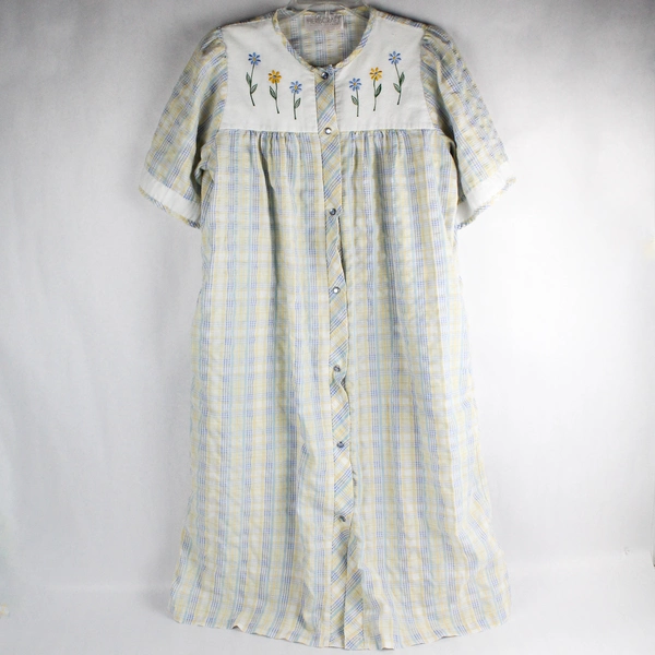 Herbcraft Short Sleeve House Dress Sz 4 Pockets Snap Buttons Plaid Flower