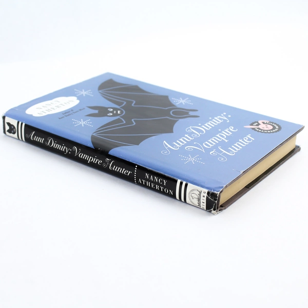 Aunt Dimity Vampire Hunter by Nancy Atherton 2008 Hardcover - Good Condition