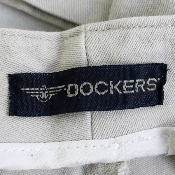 Dockers Cream Cropped Pants Women's Size 8 Medium Cotton Stretch Mid Rise