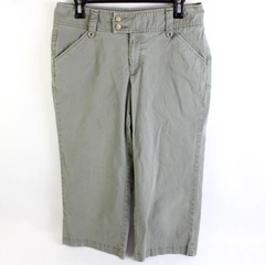 Dockers Green Capri Pants, Women's Size Medium 32" Waist