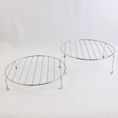 Set of 2 Round MCM Metal Plate Dish Stand Trivet for Serving 2" & 3.75" Height