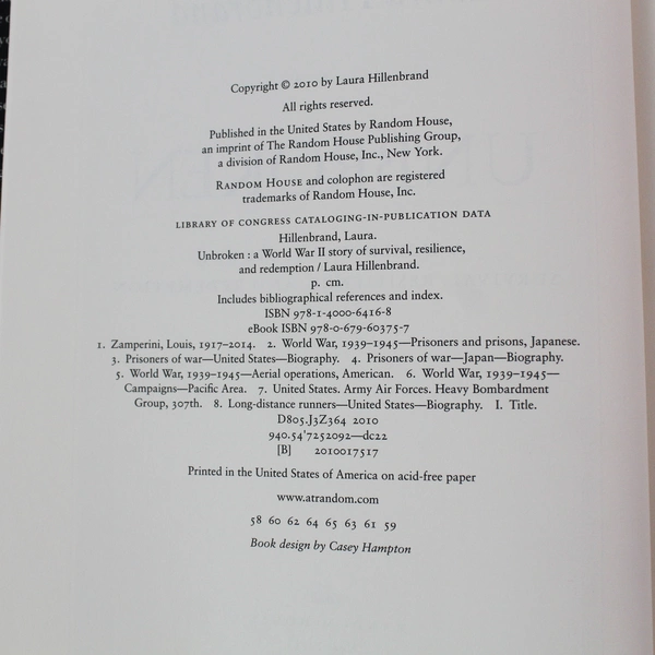 Unbroken A World War II Story of Survival by Laura Hillenbrand 2010 Hardcover