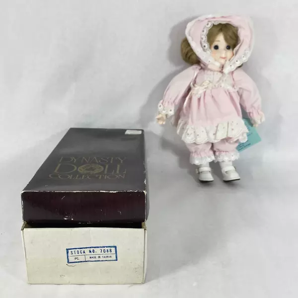 Vtg 1983 Dynasty Doll Collection Kara Jane Bisque Porcelain And Cloth Doll 11.5"